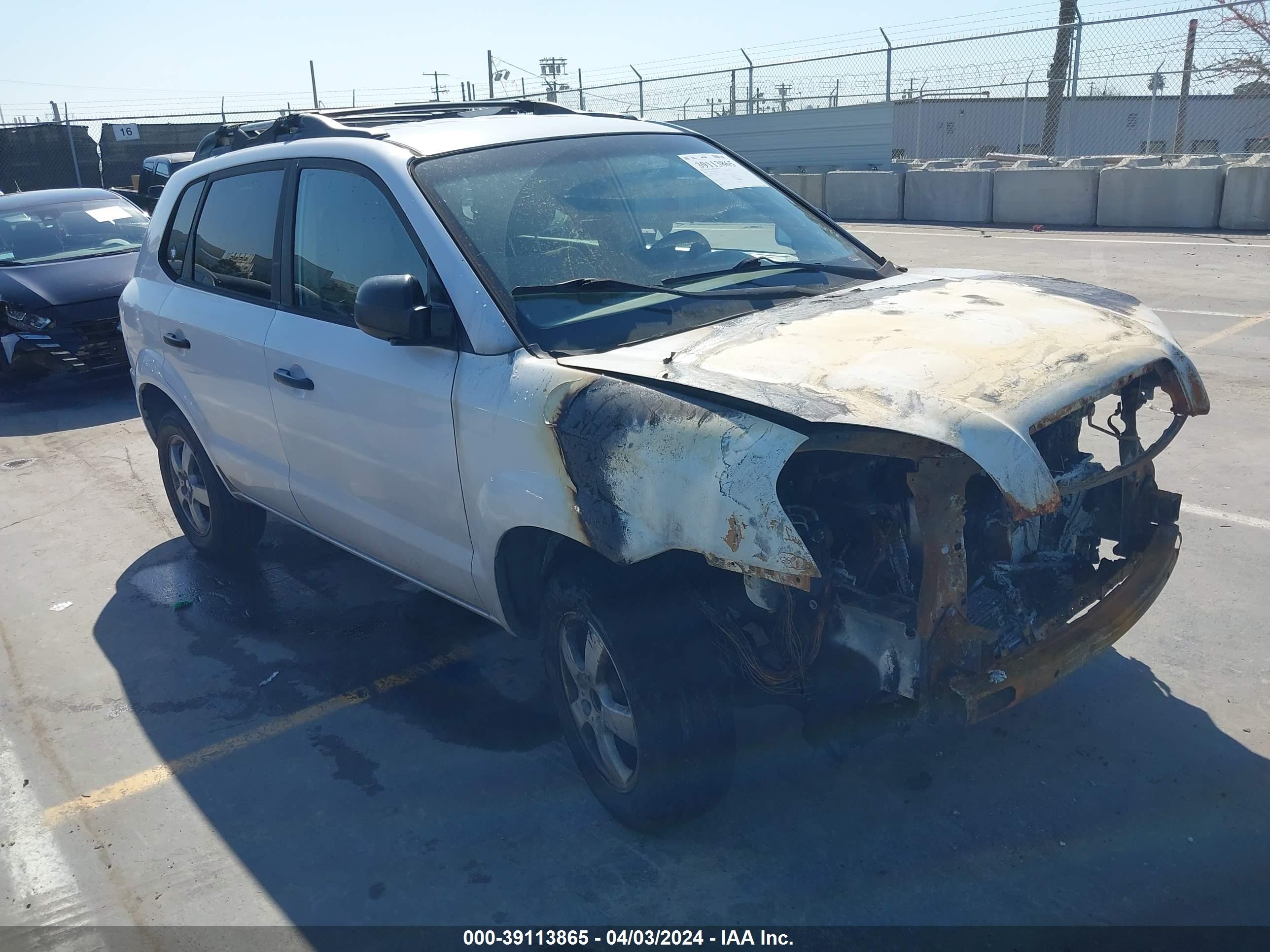 HYUNDAI TUCSON 2006 km8jm12b86u418669