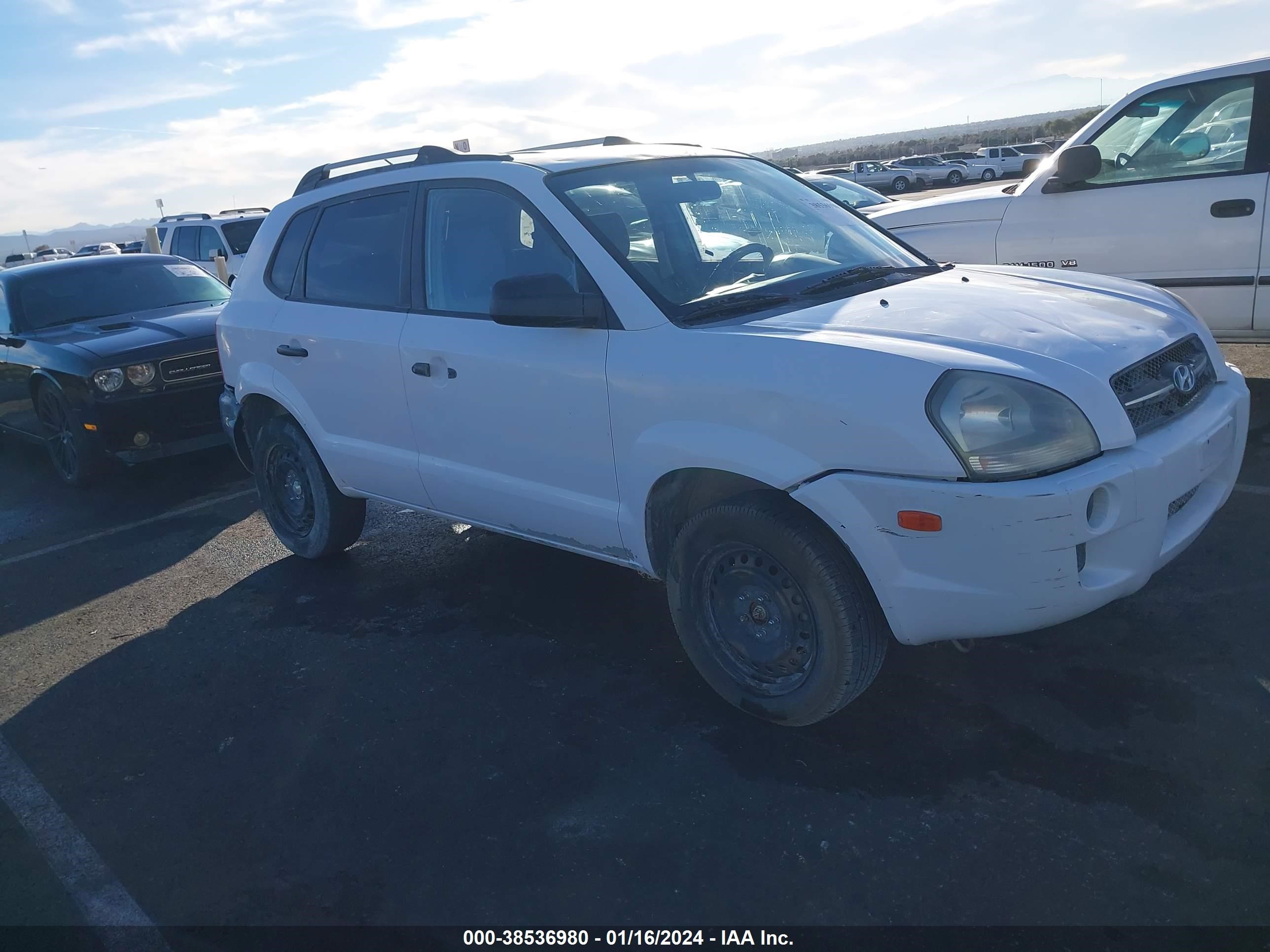 HYUNDAI TUCSON 2007 km8jm12b87u561574