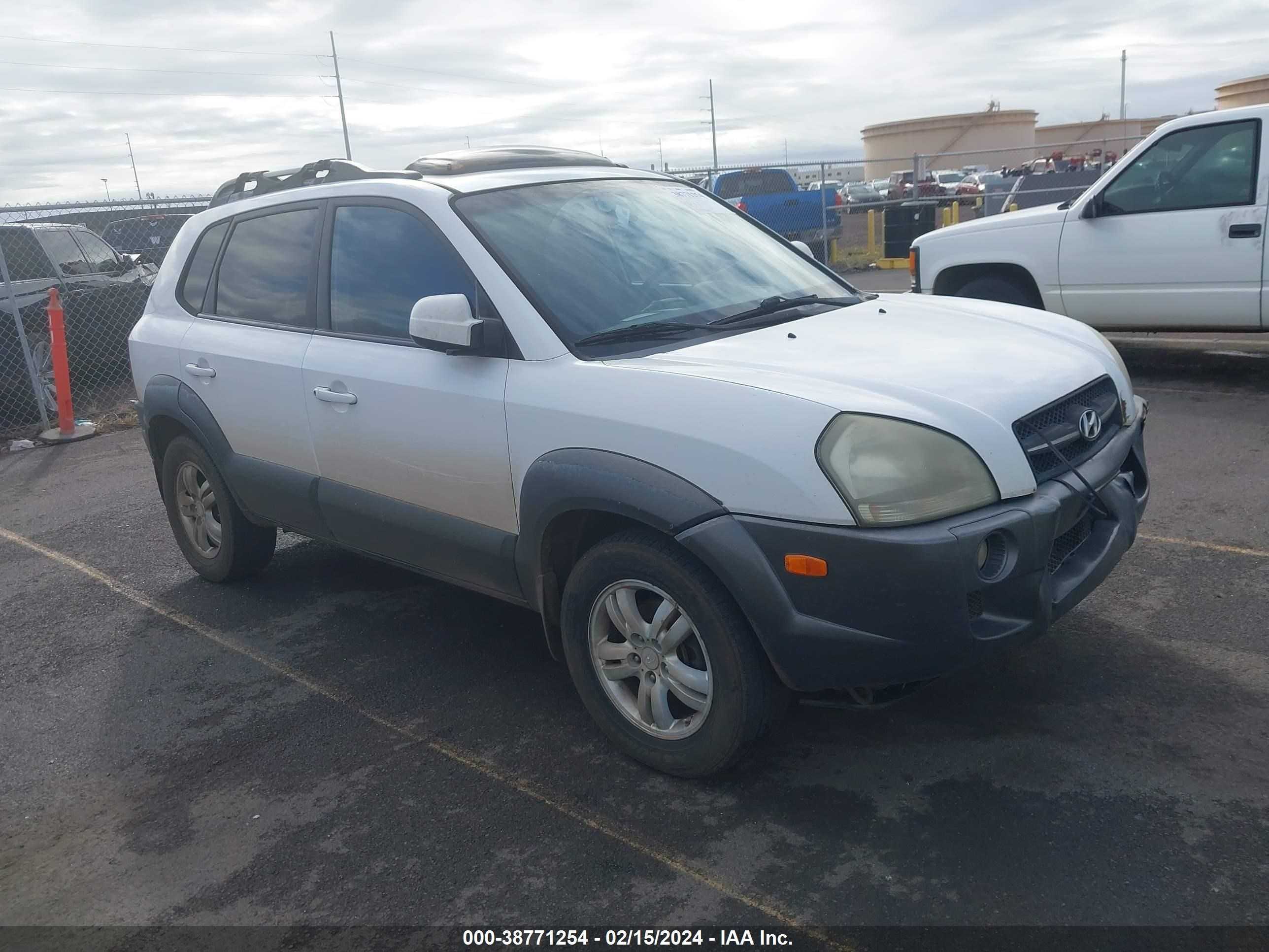 HYUNDAI TUCSON 2006 km8jn12d16u304768