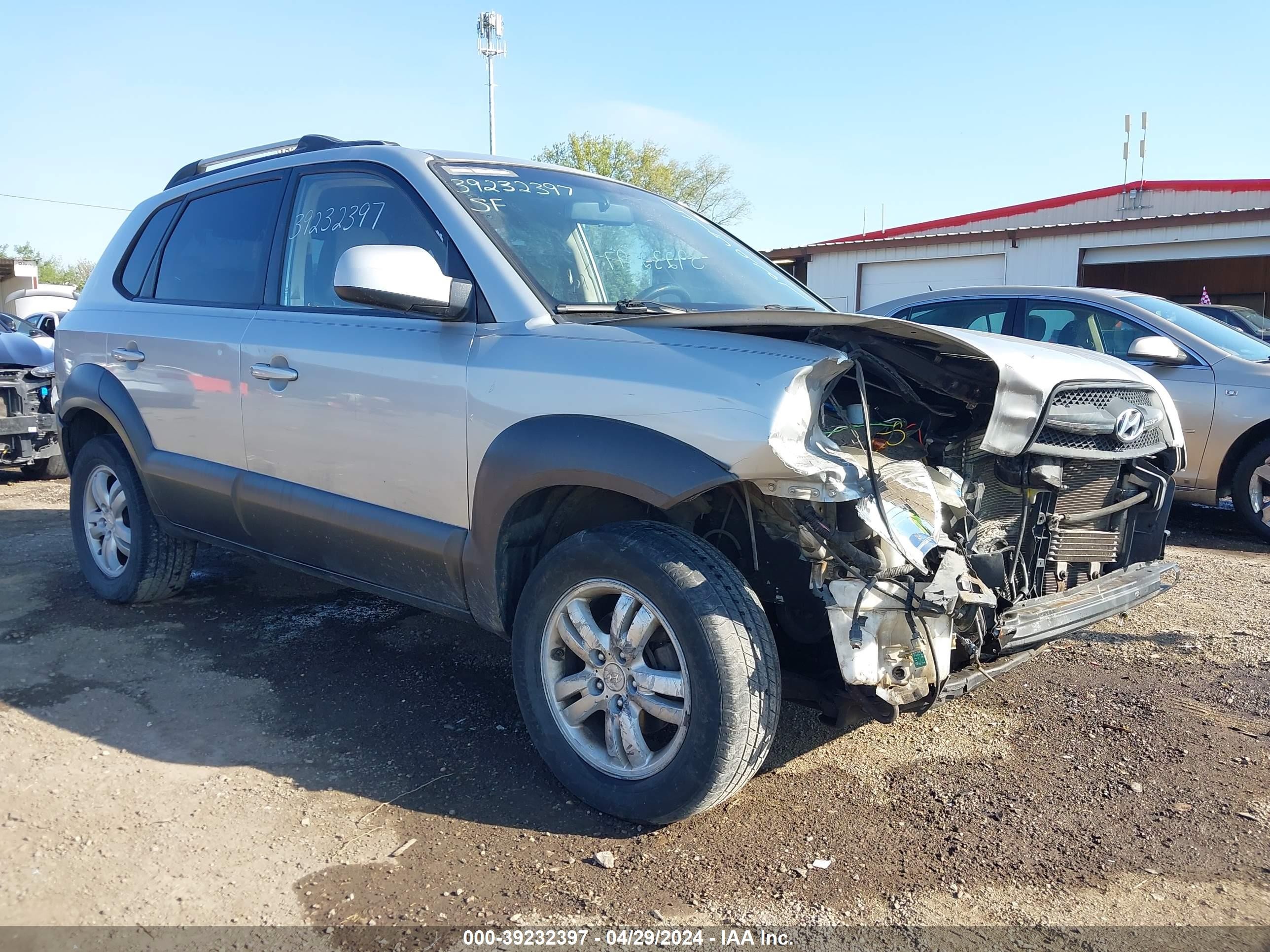 HYUNDAI TUCSON 2007 km8jn12d37u475927