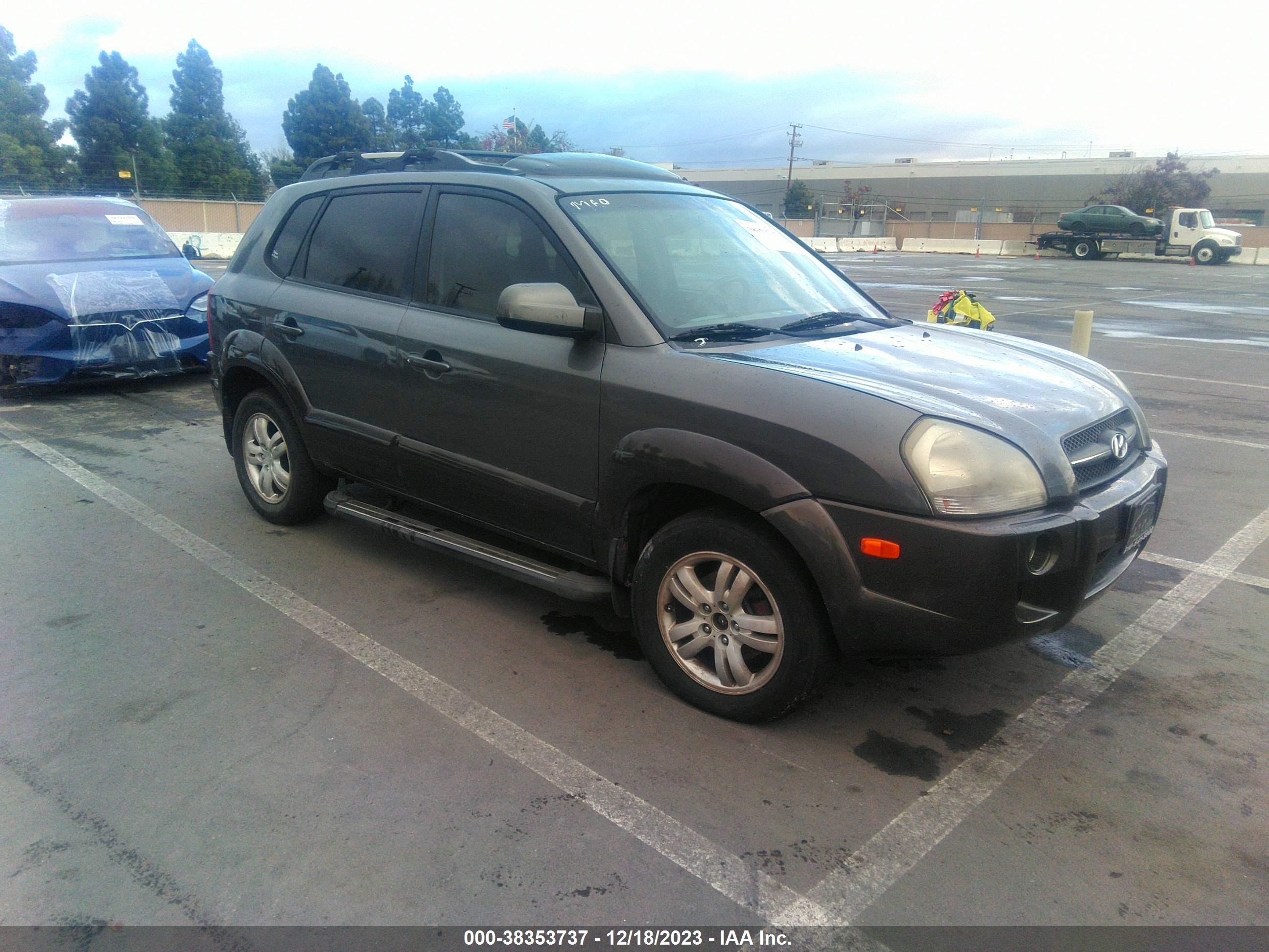 HYUNDAI TUCSON 2008 km8jn12d48u897514