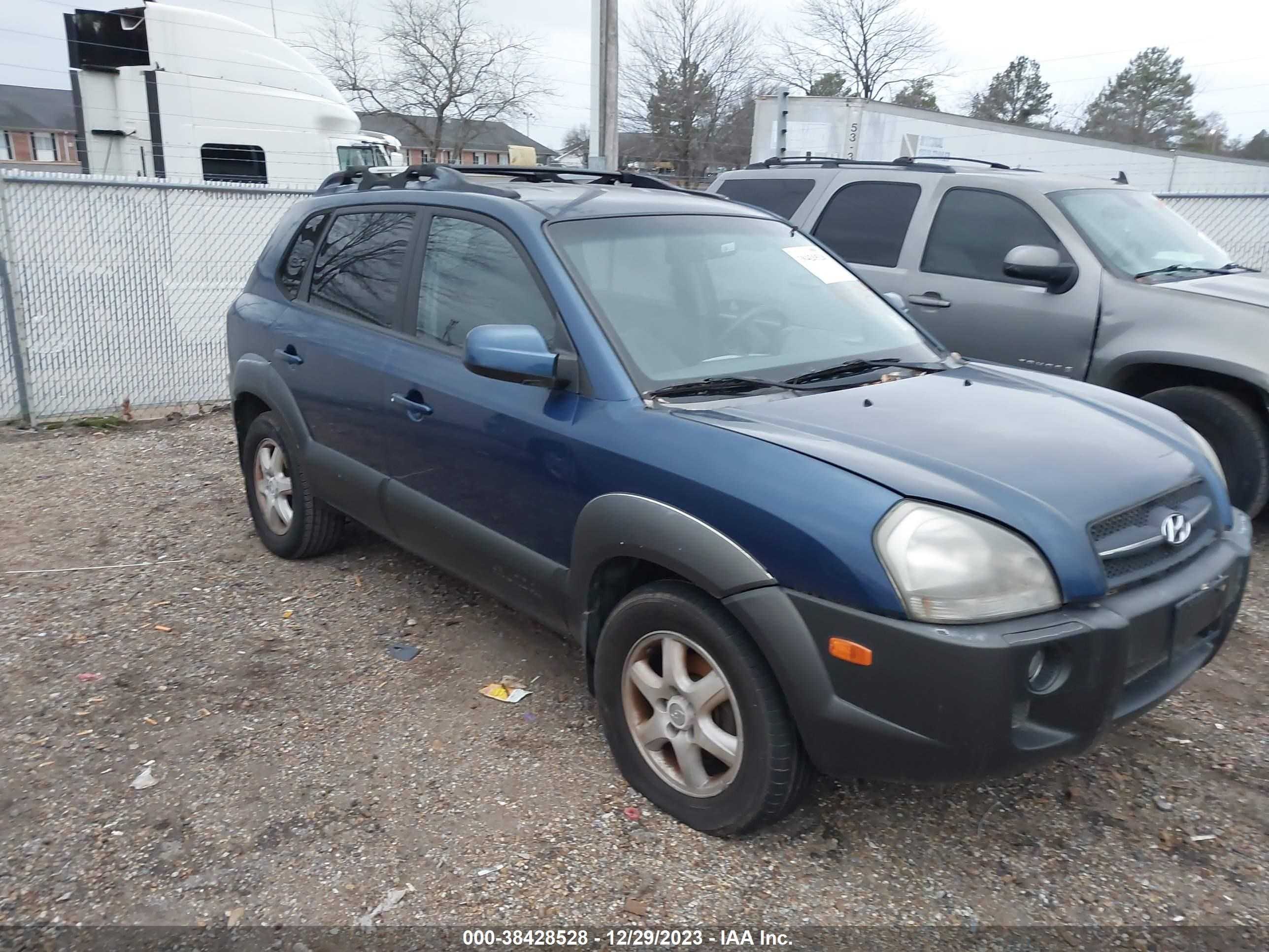 HYUNDAI TUCSON 2005 km8jn12d85u209641