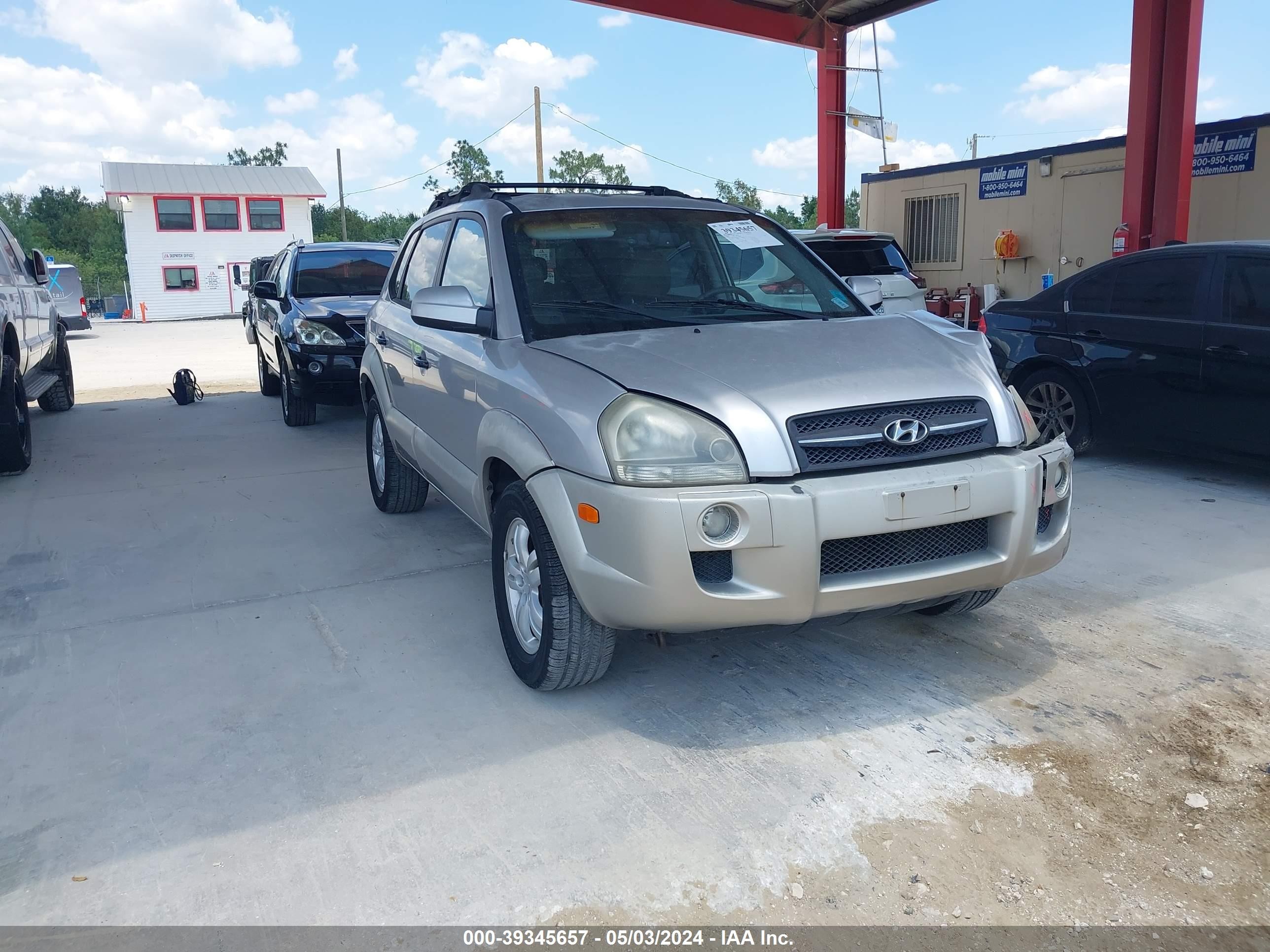 HYUNDAI TUCSON 2006 km8jn12d86u451668