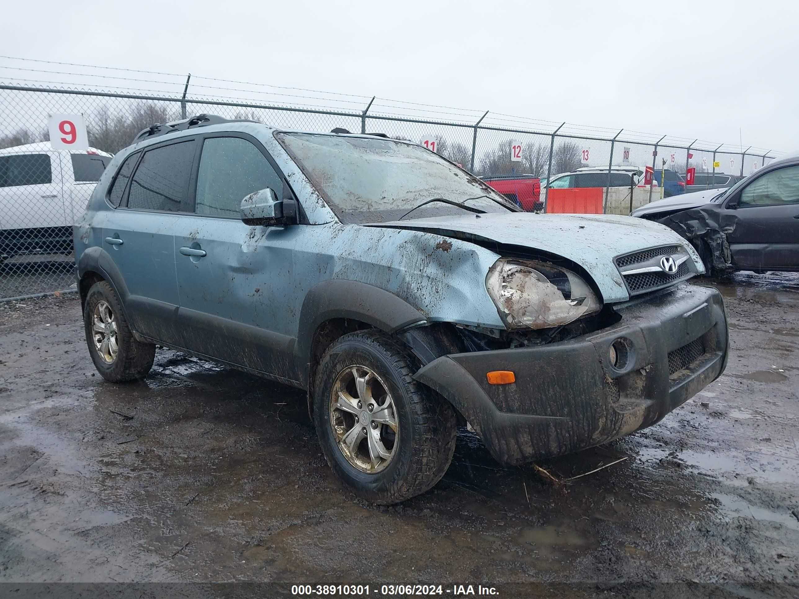 HYUNDAI TUCSON 2009 km8jn72d89u000618