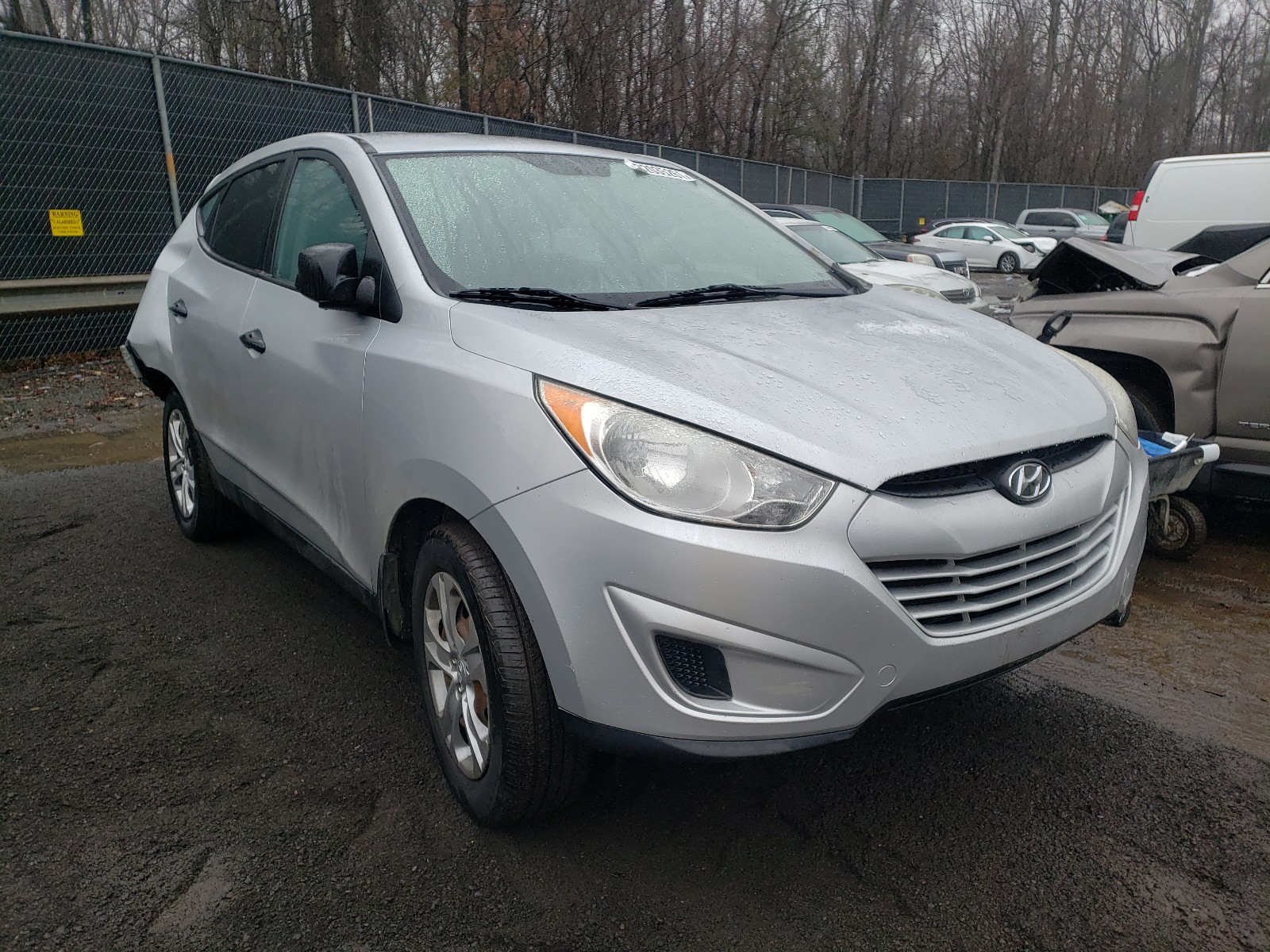 HYUNDAI TUCSON GL 2011 km8jt3ab5bu121174