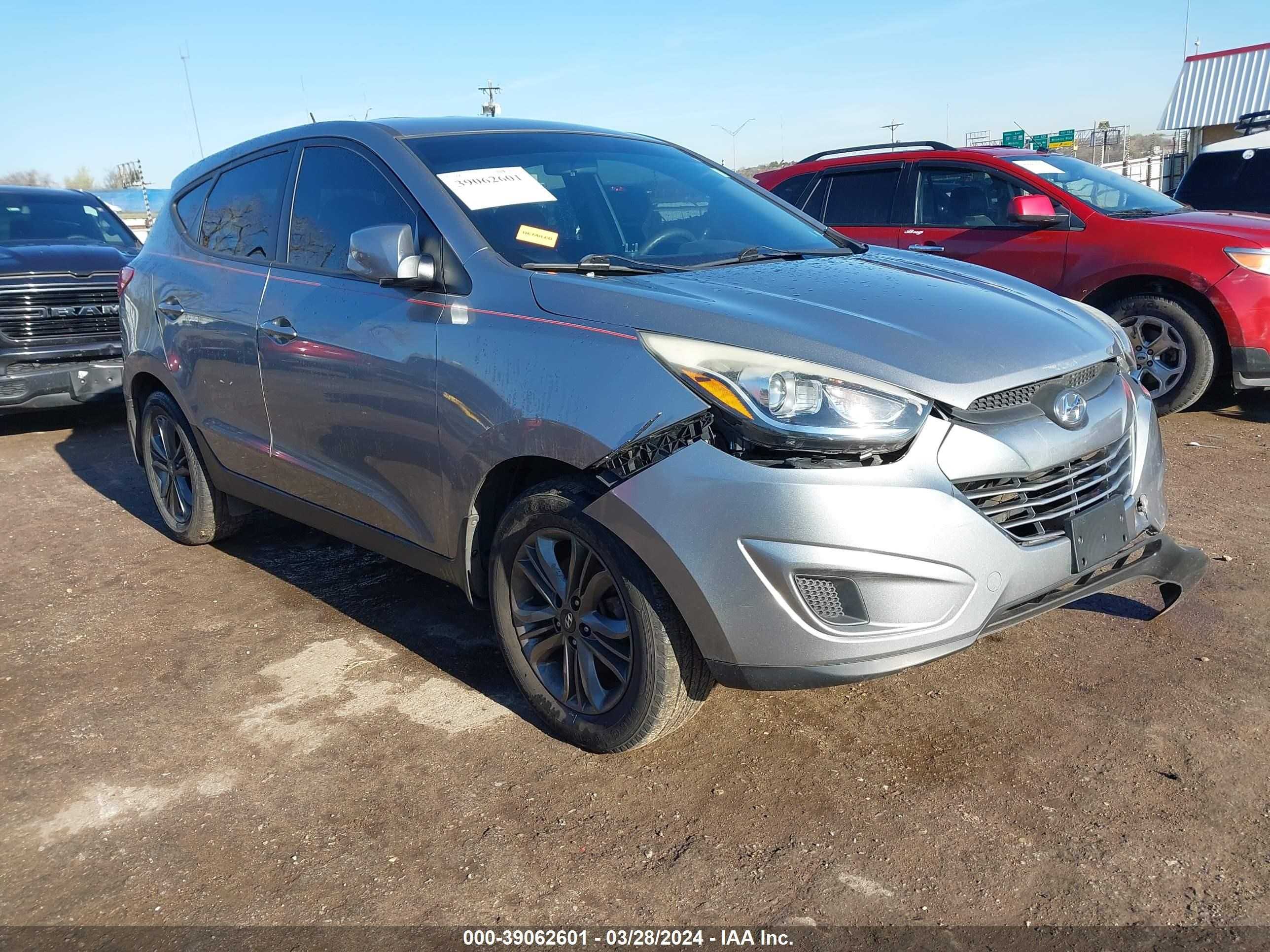 HYUNDAI TUCSON 2015 km8jt3af6fu063035