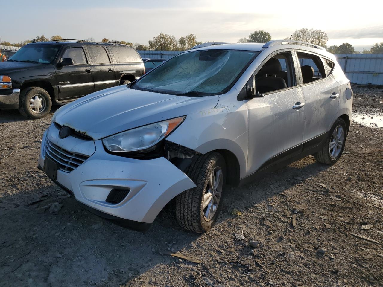 HYUNDAI TUCSON 2011 km8ju3ac0bu223438