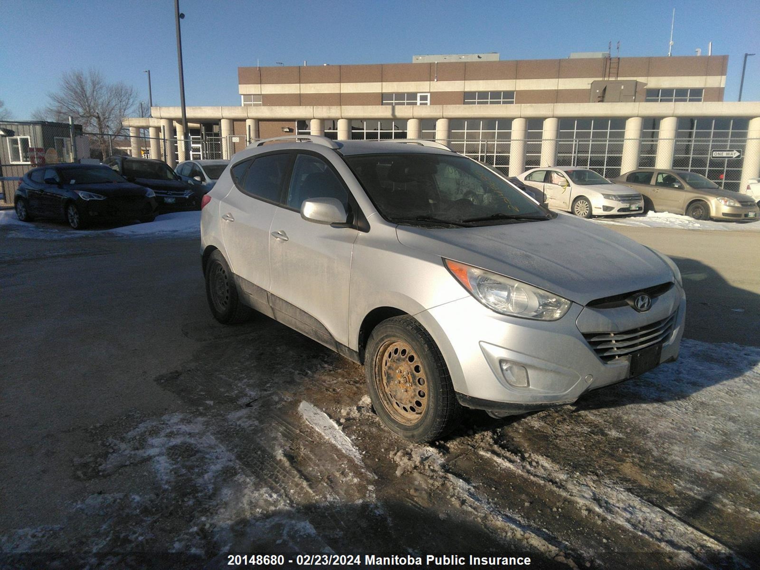 HYUNDAI TUCSON 2011 km8ju3ac2bu208326