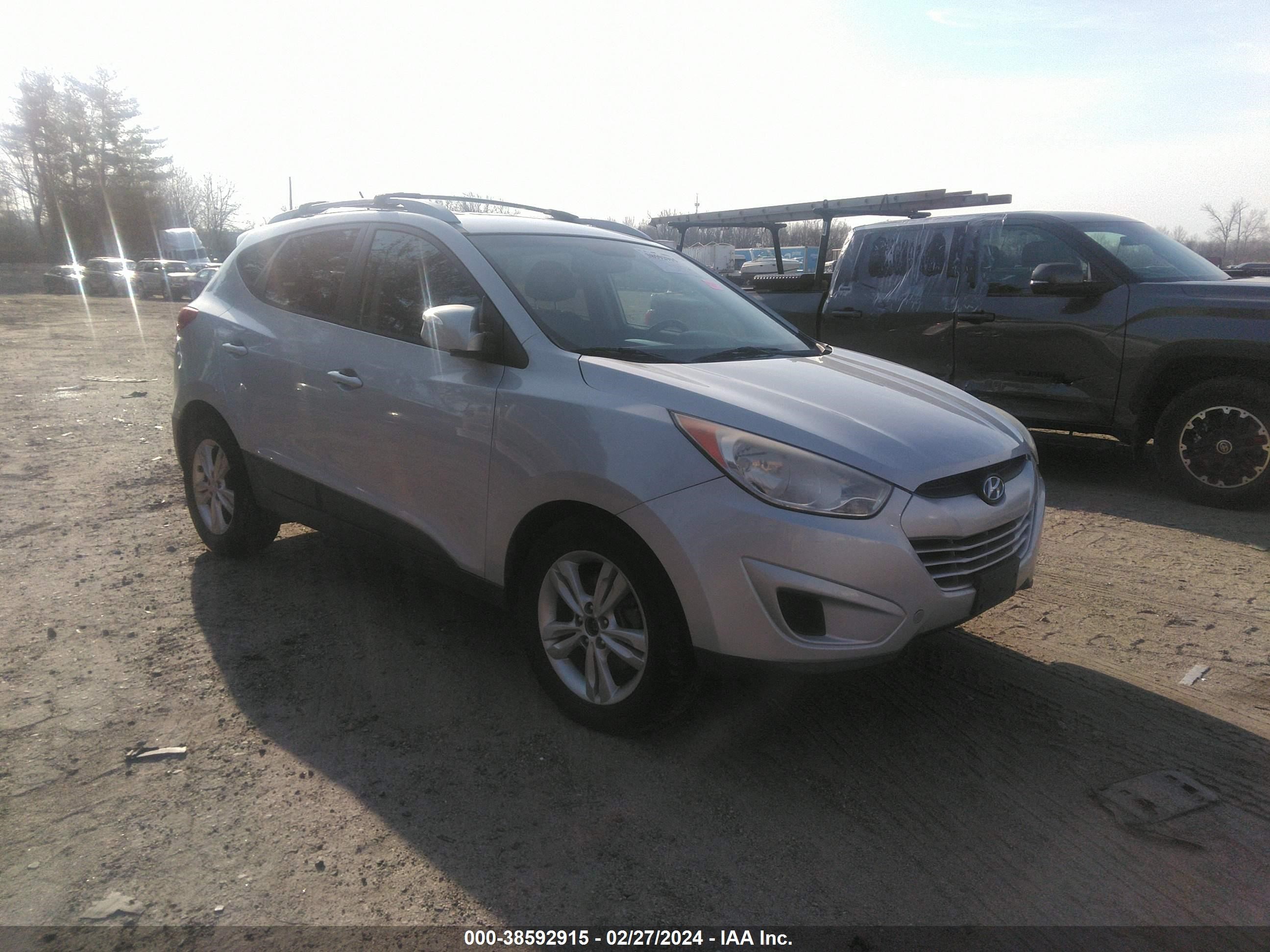 HYUNDAI TUCSON 2012 km8jucac9cu351176