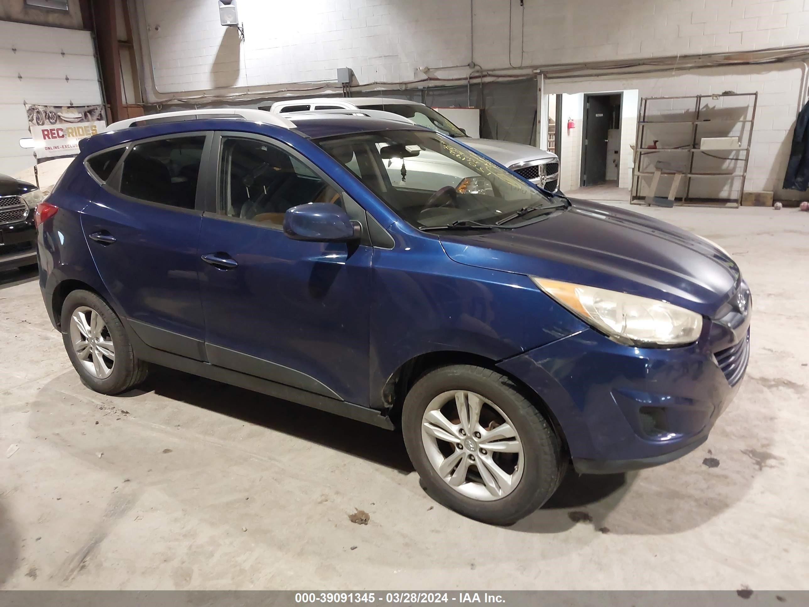 HYUNDAI TUCSON 2011 km8jucacxbu225245