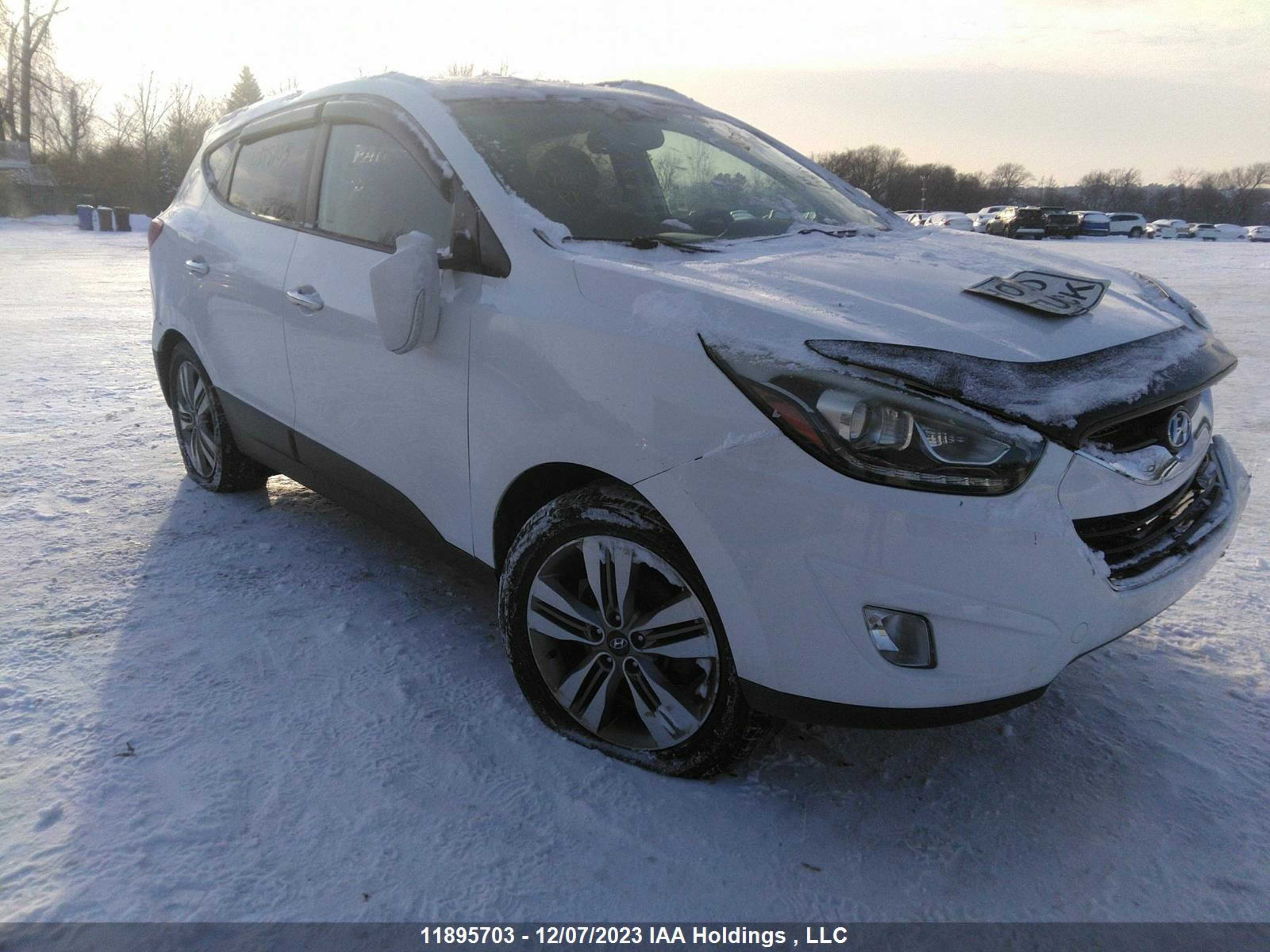 HYUNDAI TUCSON 2015 km8jucag3fu982108