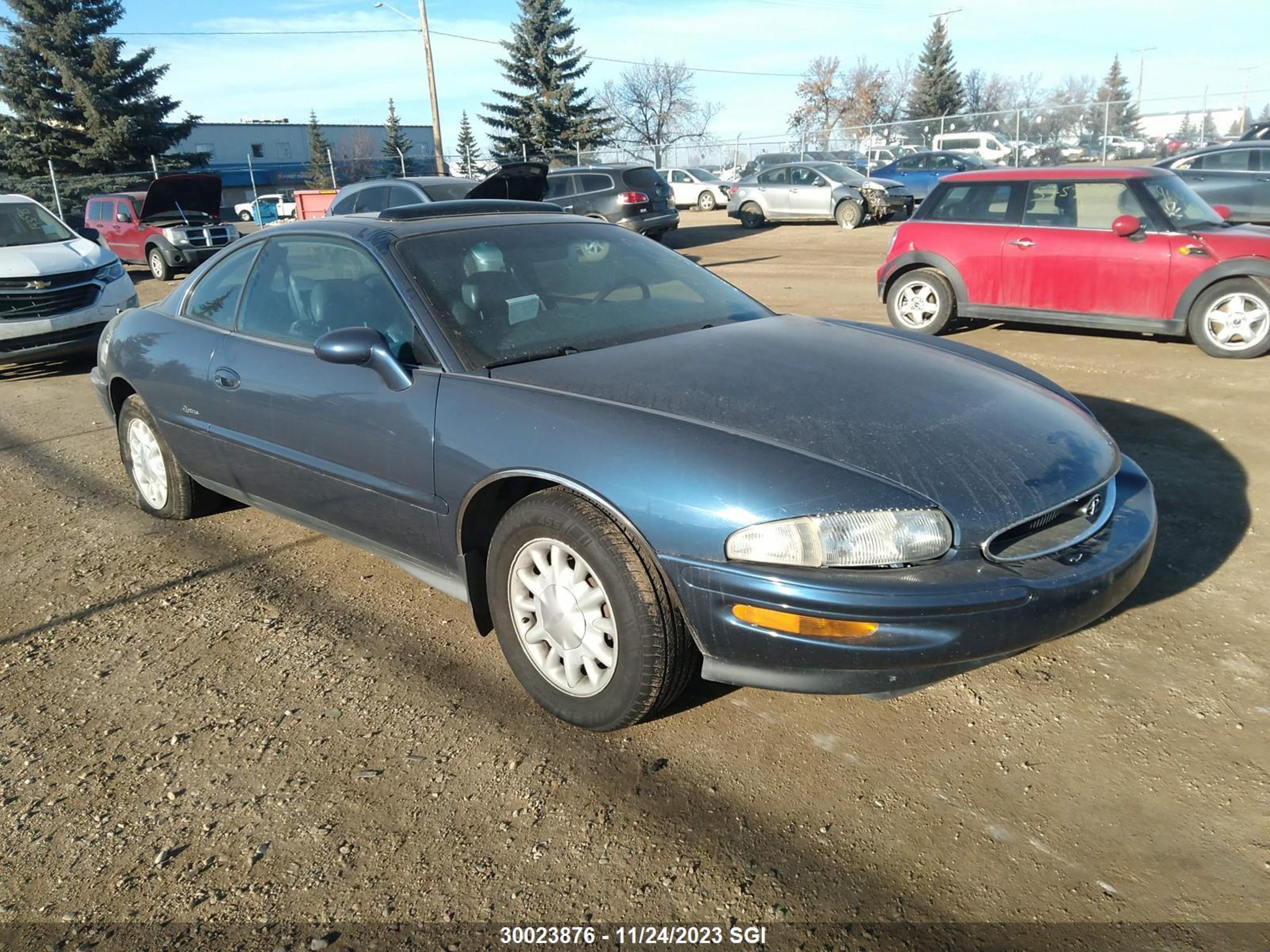 BUICK RIVIERA 1995 km8sc13ex6u077369