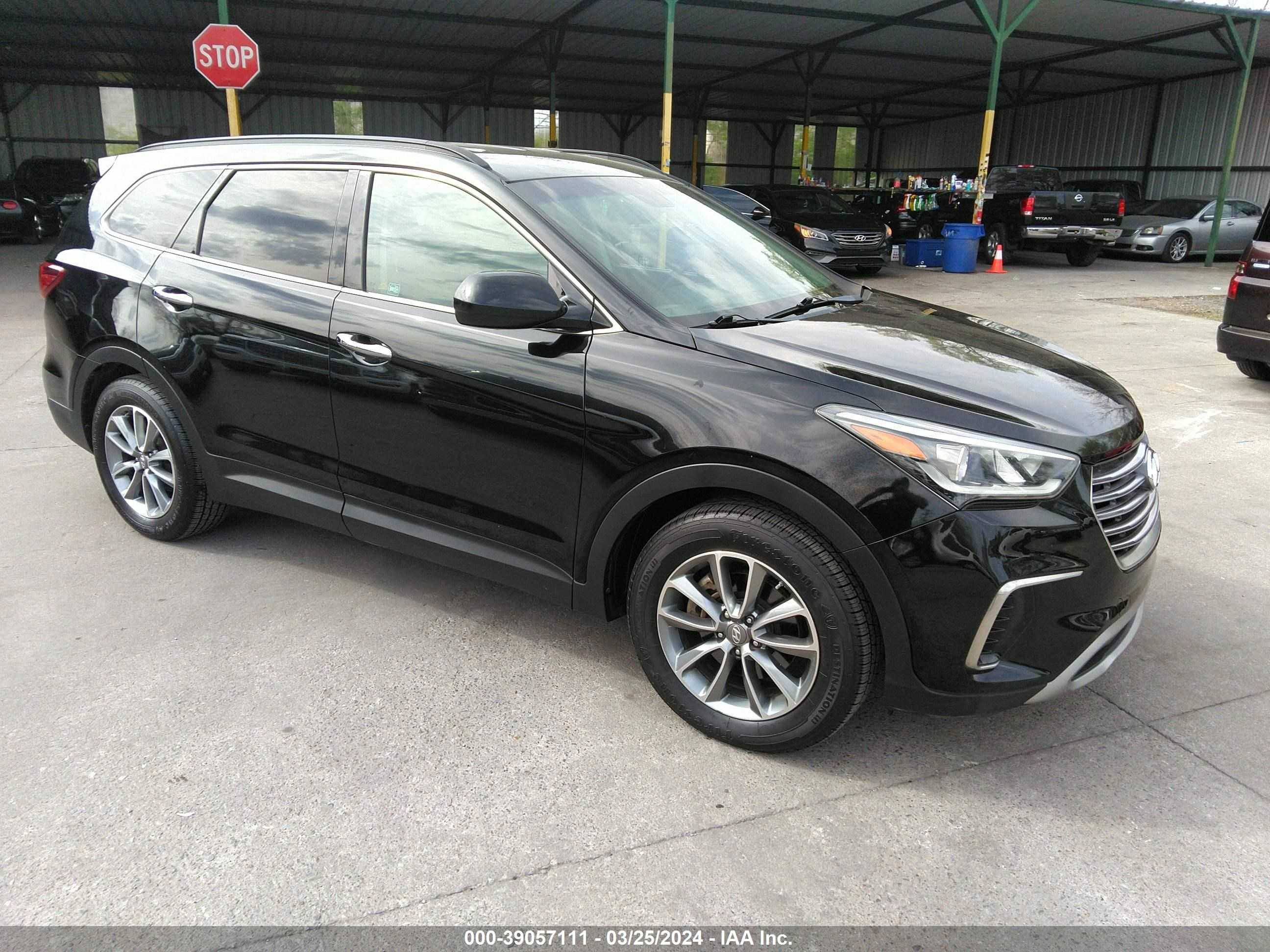 HYUNDAI SANTA FE 2017 km8sm4hf3hu186968