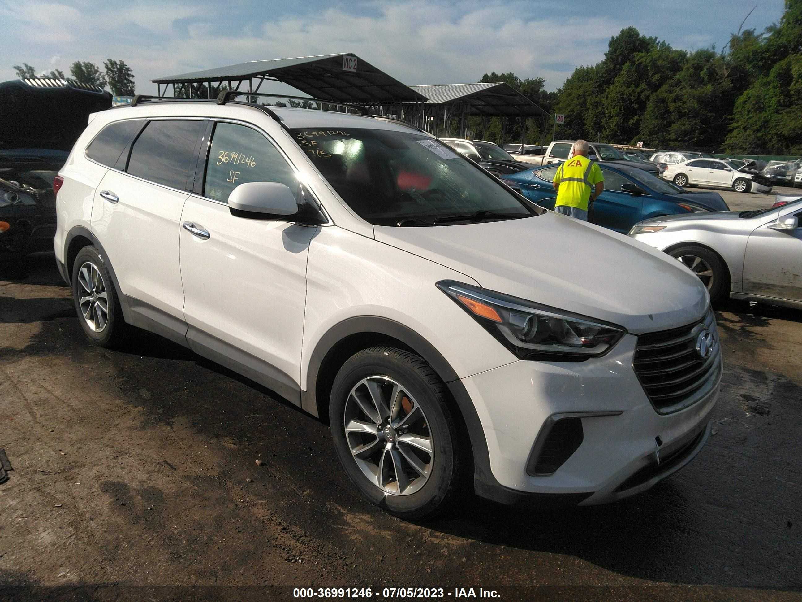 HYUNDAI SANTA FE 2017 km8smdhf0hu178021