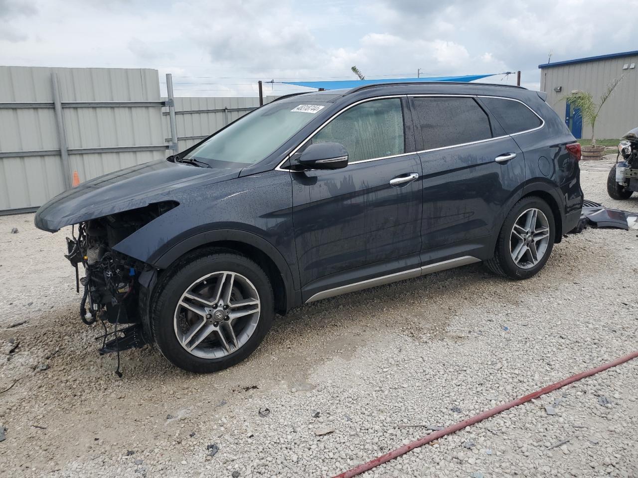 HYUNDAI SANTA FE 2017 km8sr4hf4hu214360