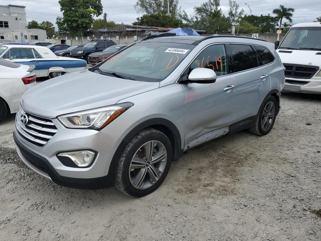 HYUNDAI SANTA FE 2015 km8sr4hf8fu106112