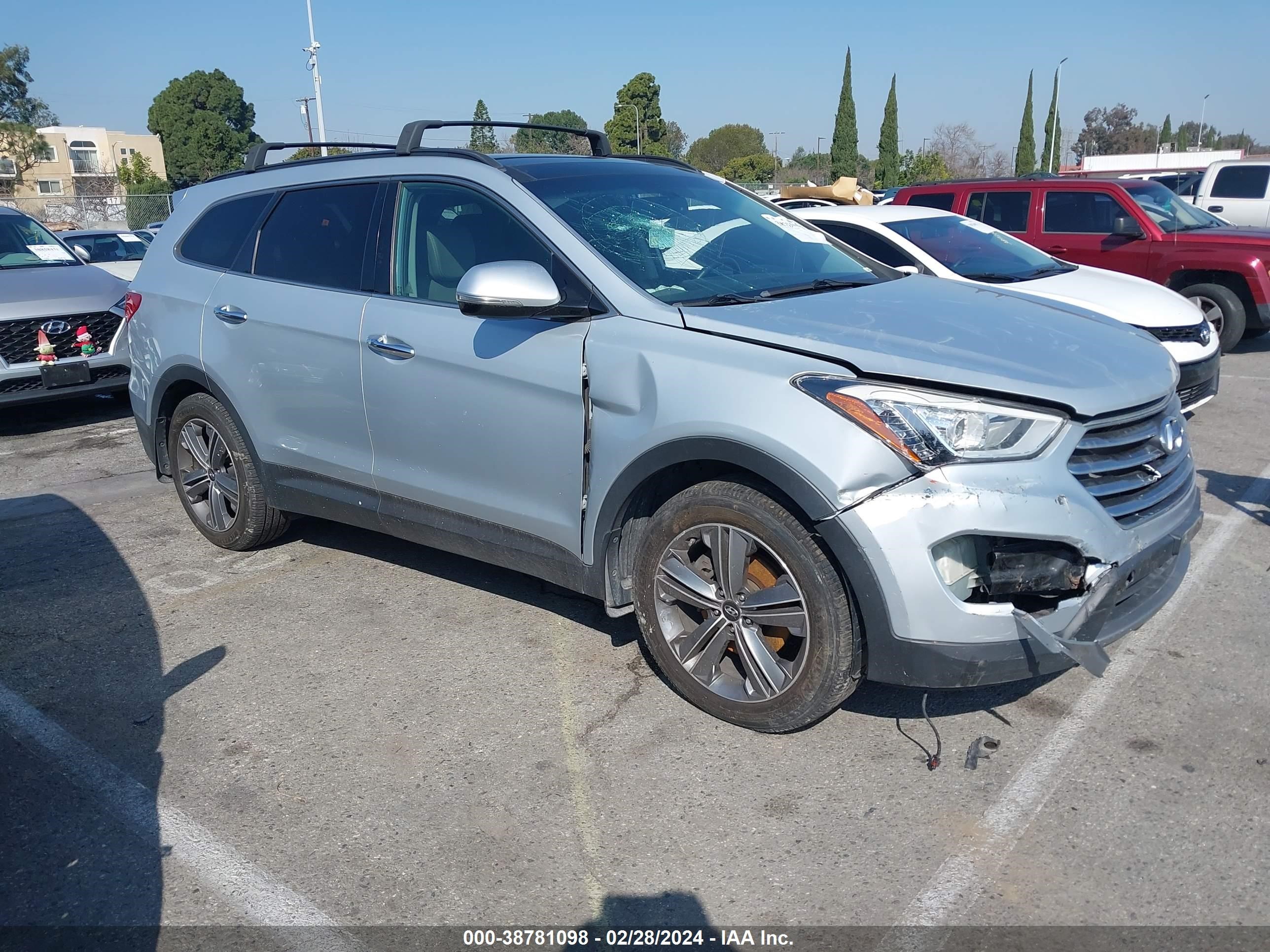 HYUNDAI SANTA FE 2015 km8srdhf3fu111976