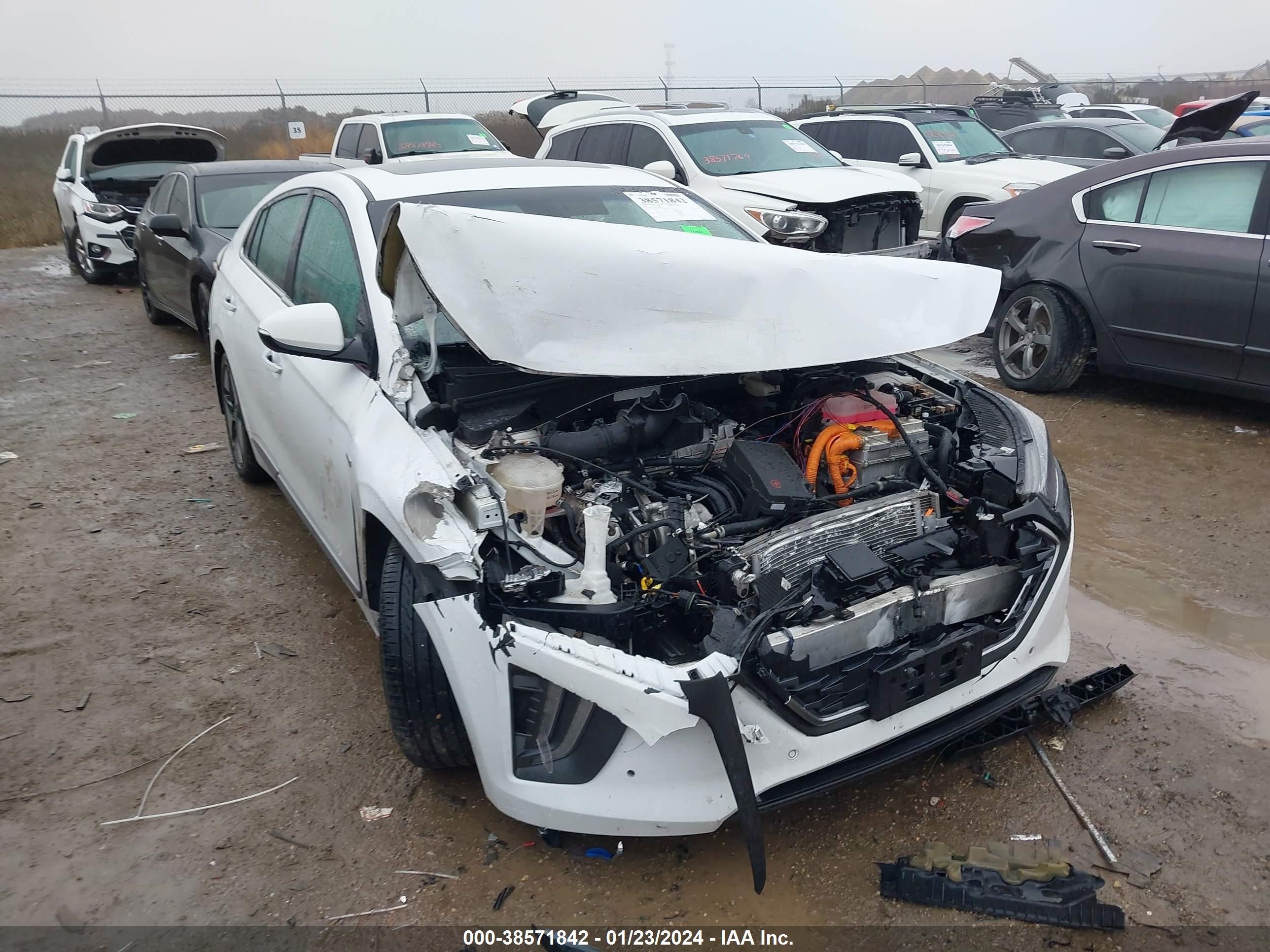 HYUNDAI IONIQ 2020 kmhc05lc0lu240674