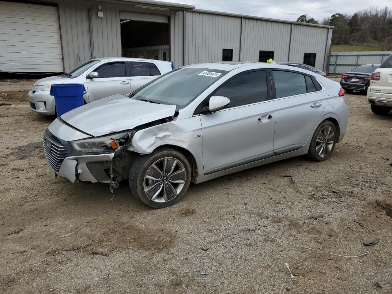 HYUNDAI IONIQ 2017 kmhc05lc6hu020611