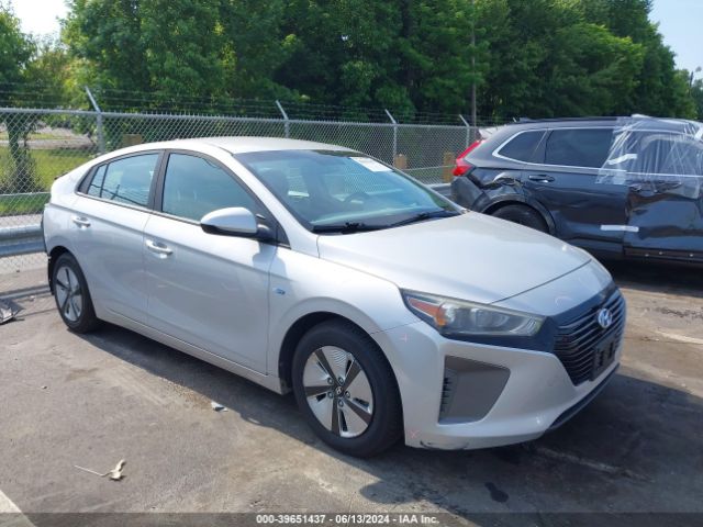 HYUNDAI IONIQ HYBRID 2018 kmhc65lc1ju064276