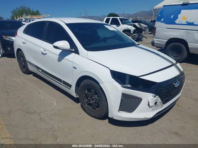 HYUNDAI IONIQ HYBRID 2019 kmhc65lc1ku141617