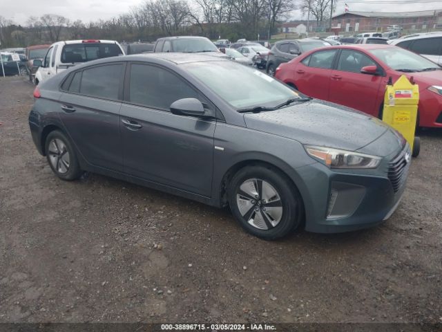 HYUNDAI IONIQ HYBRID 2017 kmhc65lc4hu024011