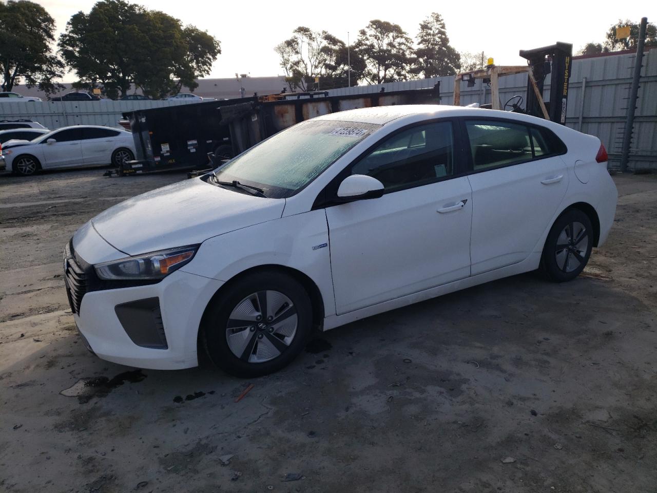 HYUNDAI IONIQ 2019 kmhc65lc4ku180895