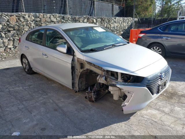 HYUNDAI IONIQ 2017 kmhc65lc6hu037312