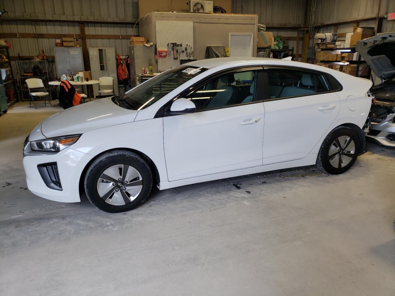 HYUNDAI IONIQ 2021 kmhc65lcxmu246224