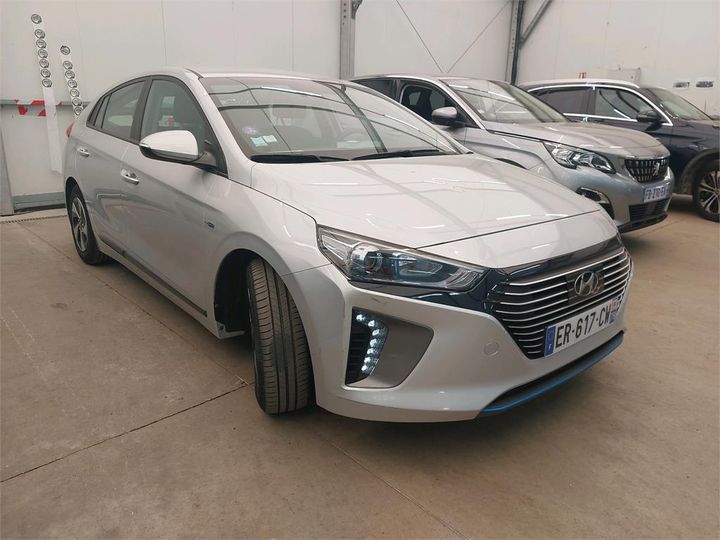 HYUNDAI IONIQ 2017 kmhc751cghu055273