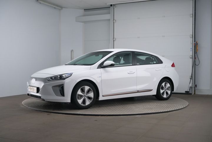 HYUNDAI IONIQ 2017 kmhc751hfhu011926