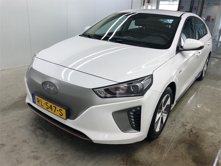 HYUNDAI IONIQ 2018 kmhc751hfhu019447