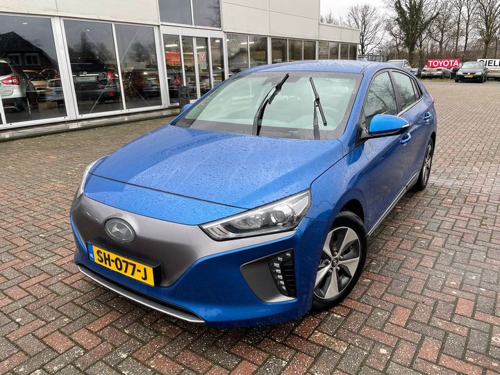 HYUNDAI IONIQ 2018 kmhc751hfju025323