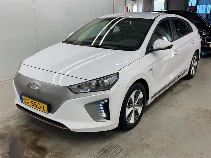 HYUNDAI IONIQ 2018 kmhc751hfju025490