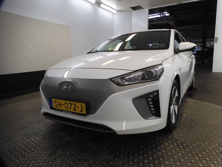 HYUNDAI IONIQ 2018 kmhc751hfju025508