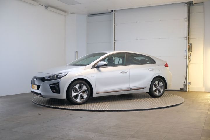 HYUNDAI IONIQ 2018 kmhc751hfju029548