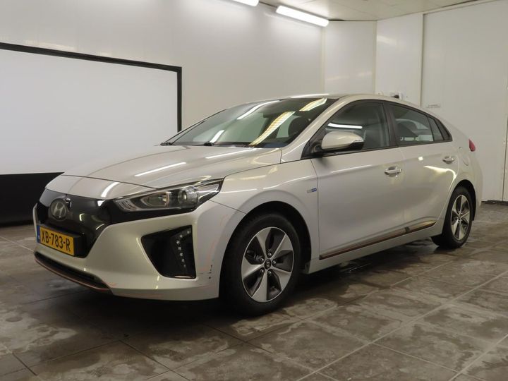 HYUNDAI IONIQ 2018 kmhc751hfku035592