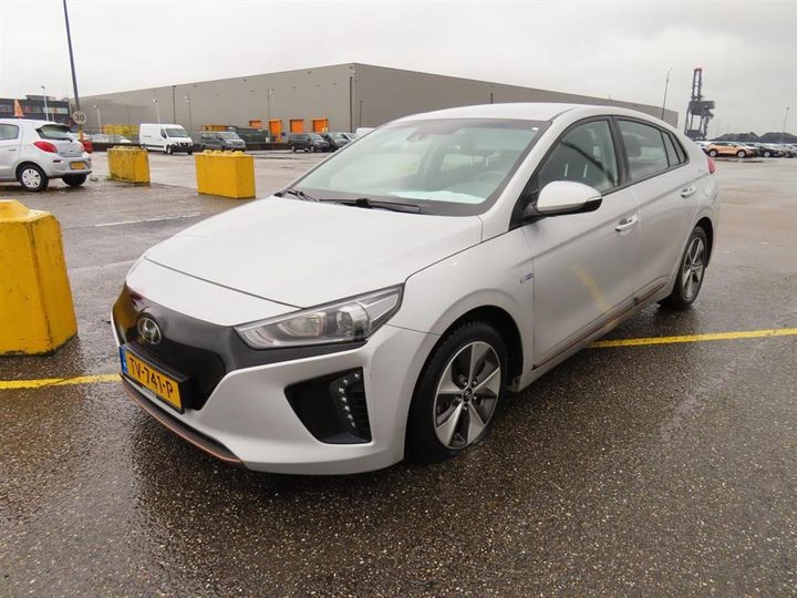 HYUNDAI IONIQ 2018 kmhc751hfku035764