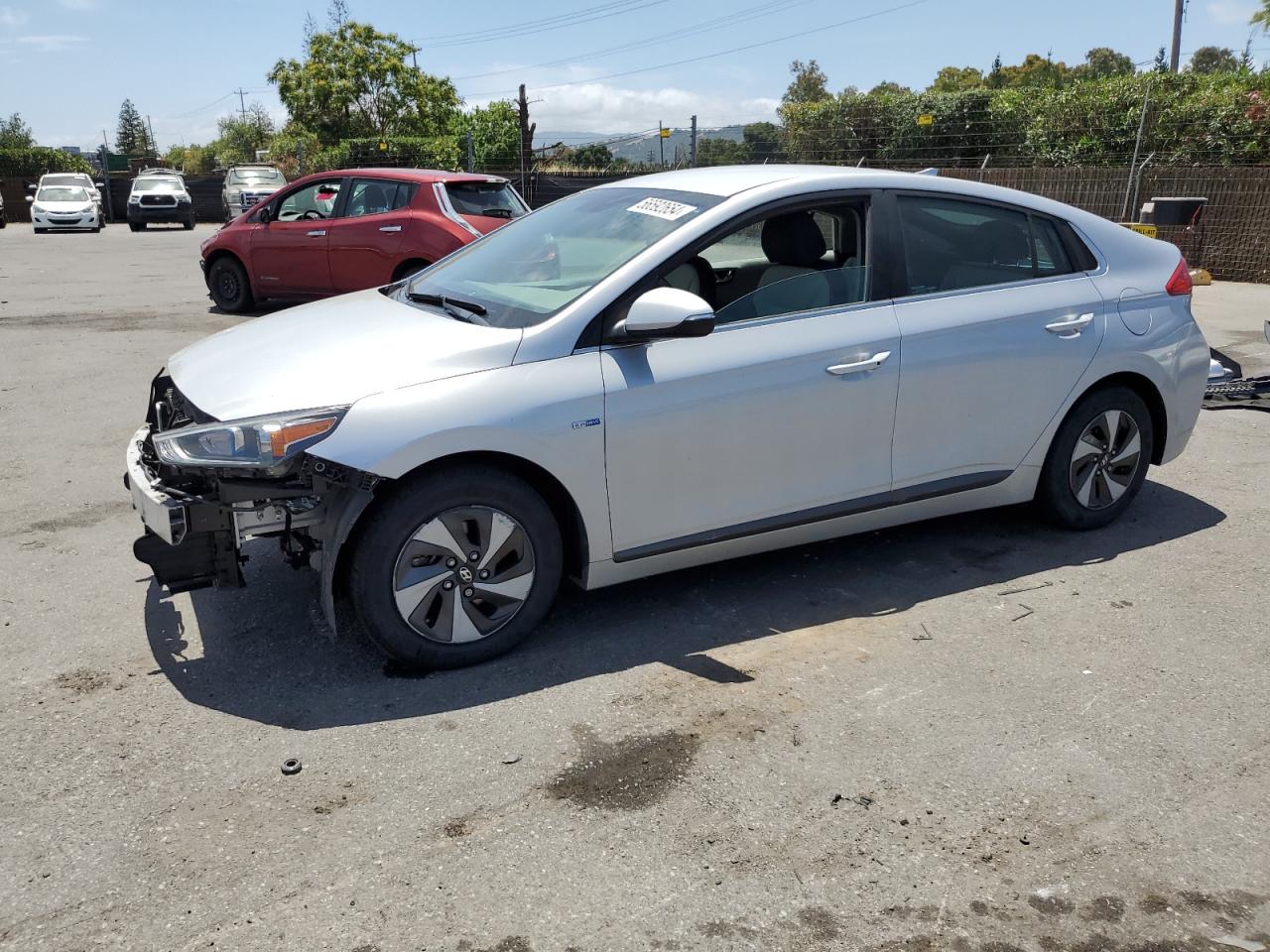 HYUNDAI IONIQ 2017 kmhc75lc6hu057282