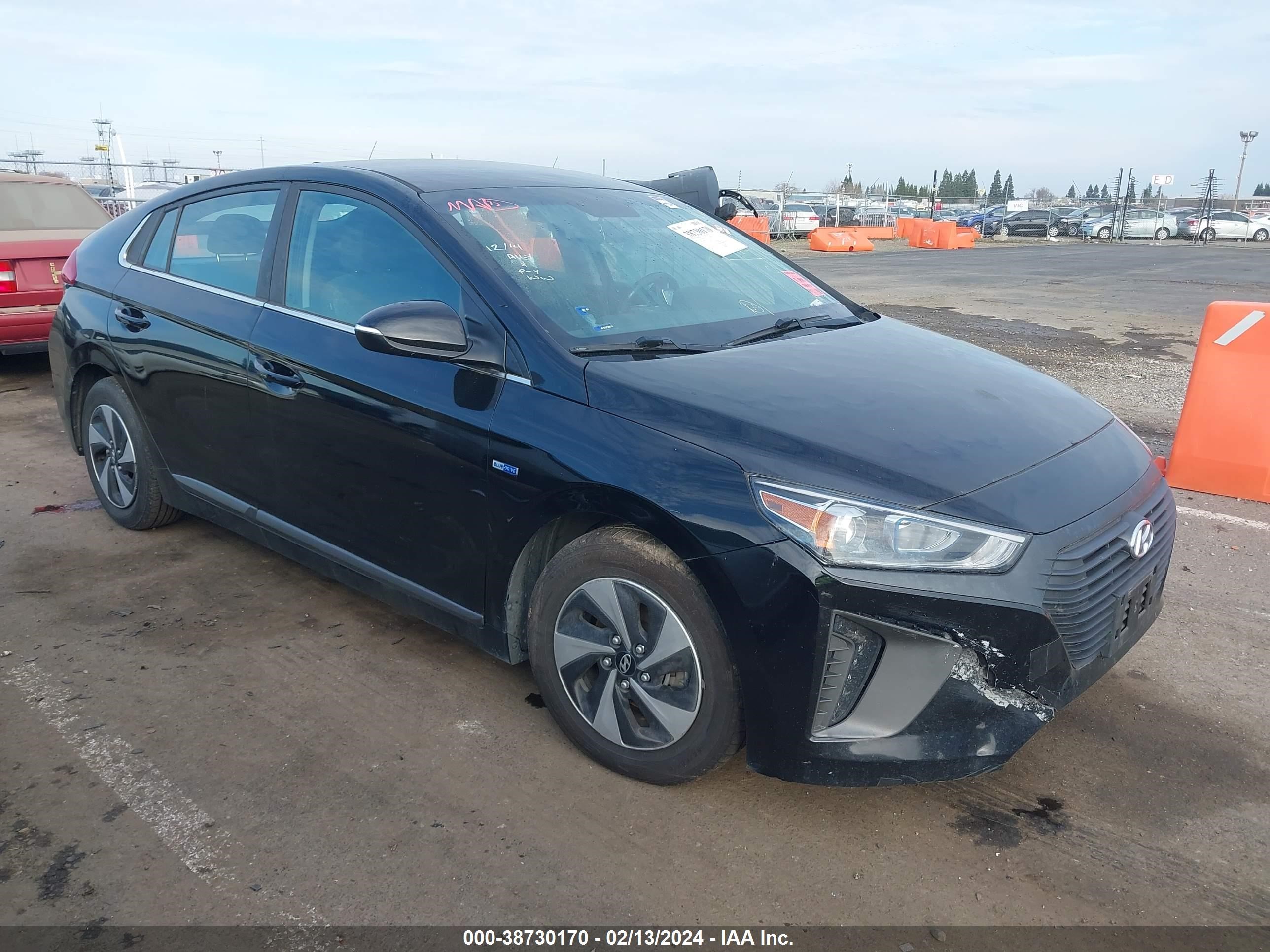 HYUNDAI IONIQ 2018 kmhc75lc9ju082263