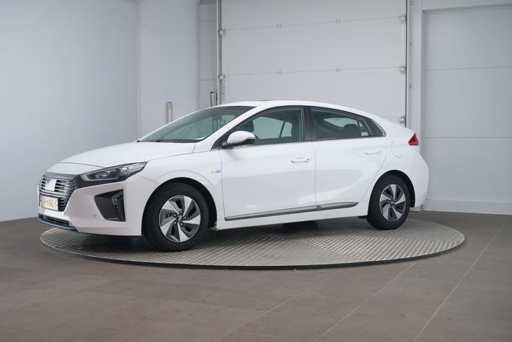 HYUNDAI IONIQ 2017 kmhc851cghu008686