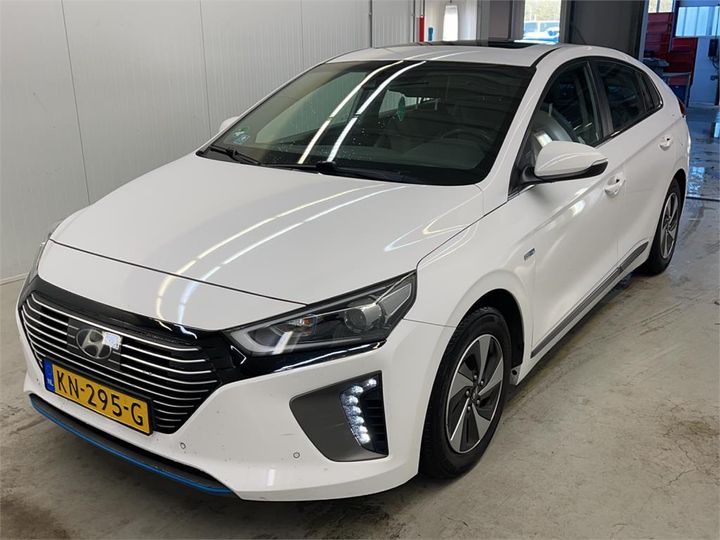 HYUNDAI IONIQ 2016 kmhc851cghu008900