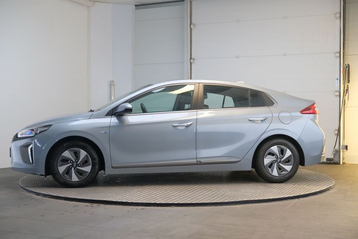 HYUNDAI IONIQ 2016 kmhc851cghu013117