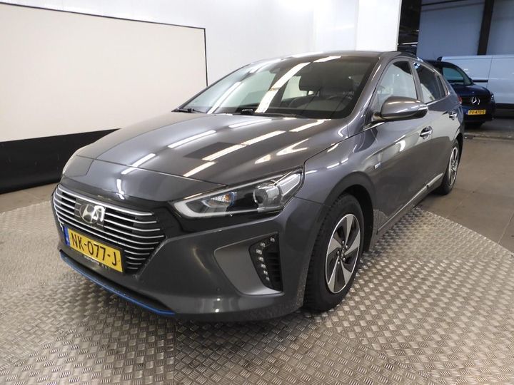 HYUNDAI IONIQ 2017 kmhc851cghu016641