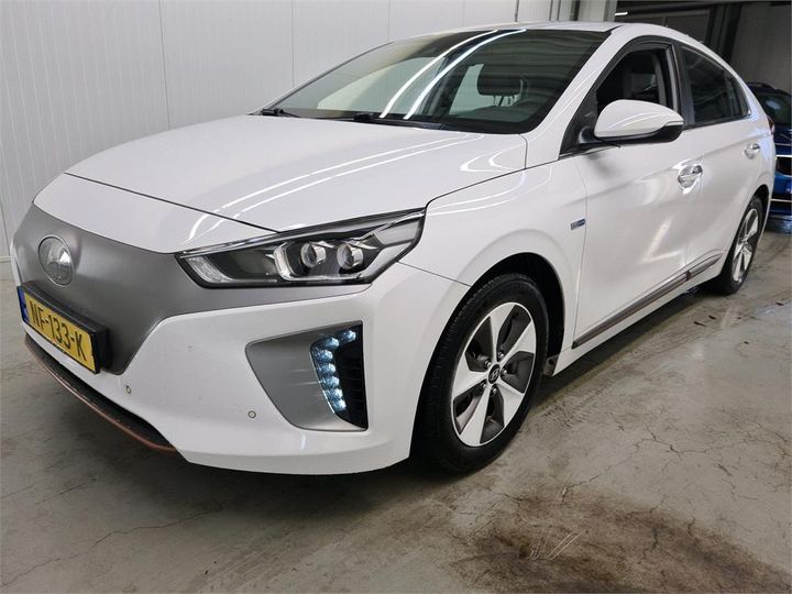 HYUNDAI IONIQ 2017 kmhc851hfhu003561