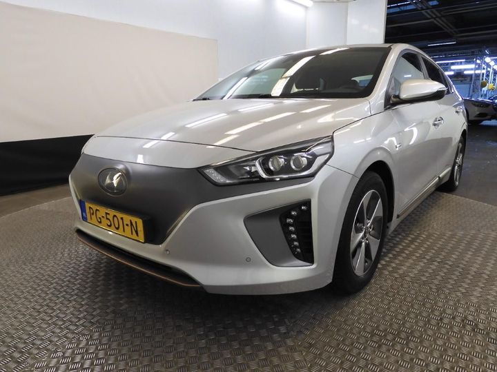 HYUNDAI IONIQ 2017 kmhc851hfhu010066