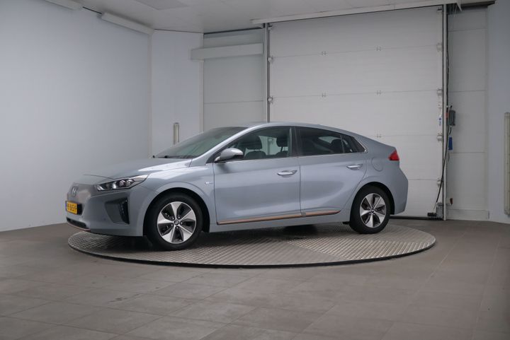 HYUNDAI IONIQ 2017 kmhc851hfhu010943