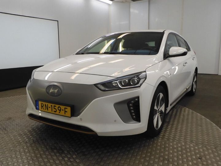 HYUNDAI IONIQ 2018 kmhc851hfhu018866