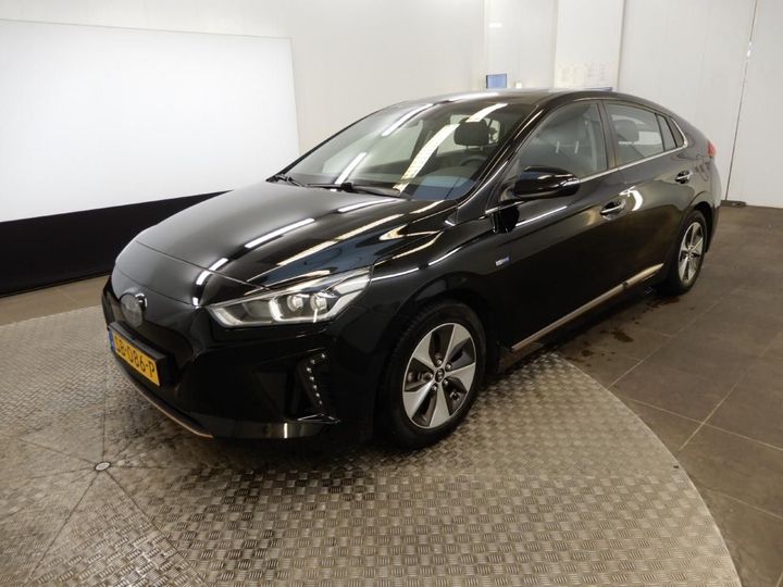 HYUNDAI IONIQ 2018 kmhc851hfju021305