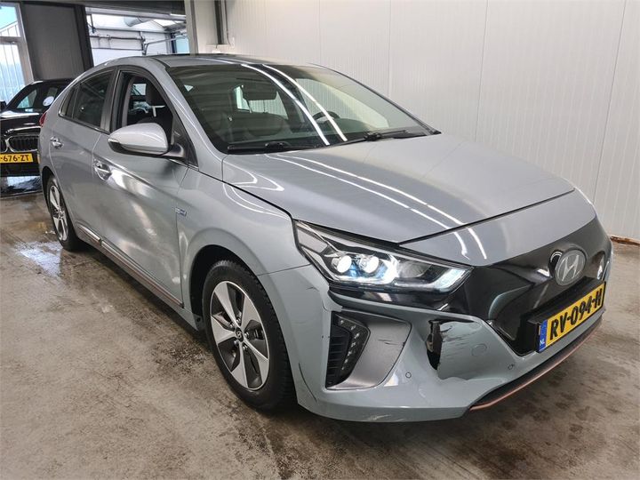 HYUNDAI IONIQ 2018 kmhc851hfju021615